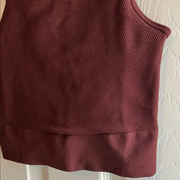 A&F YPB seamlessCORE Ribbed Scuba Tank NWOT - Picture 2 of 4